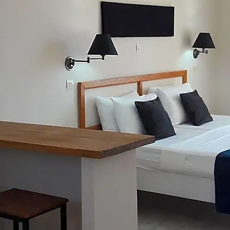 Toni's Apartahotel Kávos