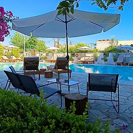 Toni's Apartahotel 3*
